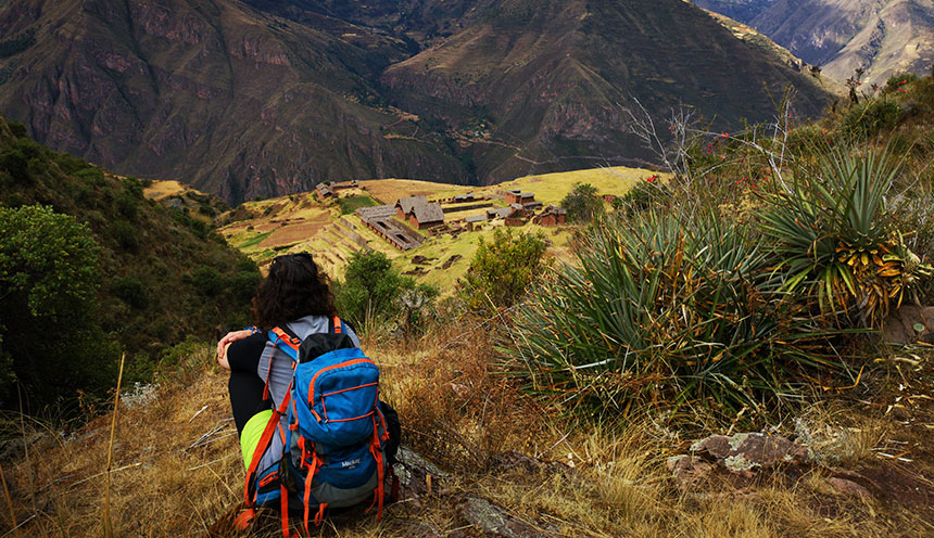 trekking tour huchuy qosqo